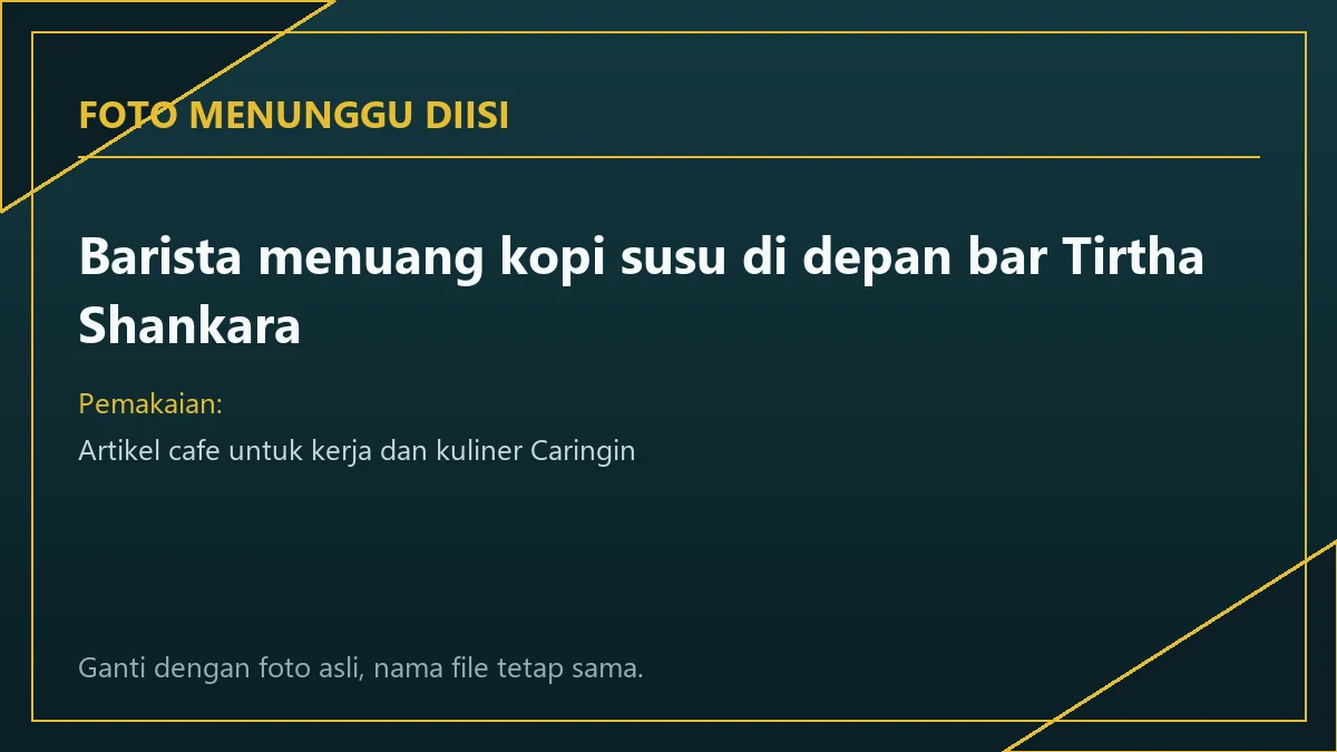Penyajian kopi di area cafe Tirtha Shankara Caringin yang juga dipakai untuk bekerja